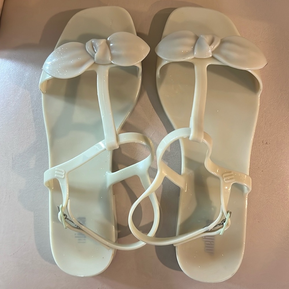 Melissa Light Green Jelly Sandals with Bow Women’s SZ 6